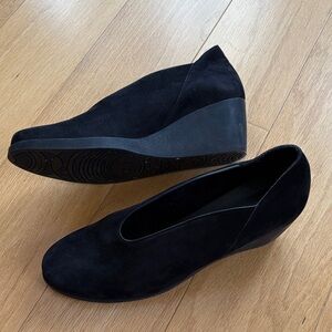 Arche Joni Black Nubuck Women's Flats